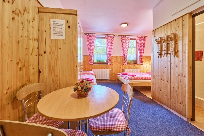 U Švýcarského dvora II