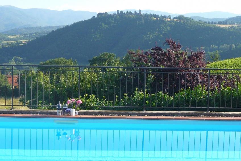 Magnolienhaus mit Pool zwischen Florenz und Arezzo - foto 9