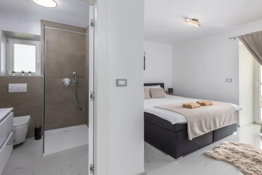 Apartments Bregha - Three Bedroom Apartment with Terrace - foto 8