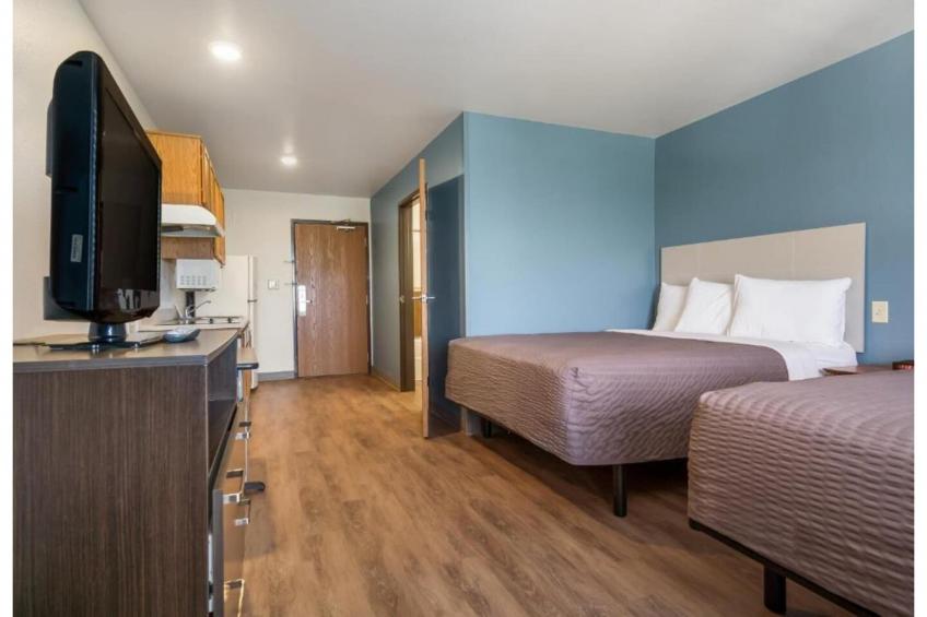 2 Full Beds | Non-Smoking, Kitchen - foto 10