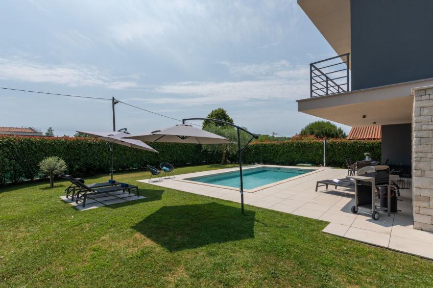 in Dračevac mit Großem Pool - foto 8