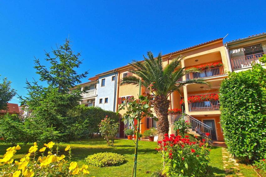 Ferienwohnung mit Terrasse - BF-6ZGB3