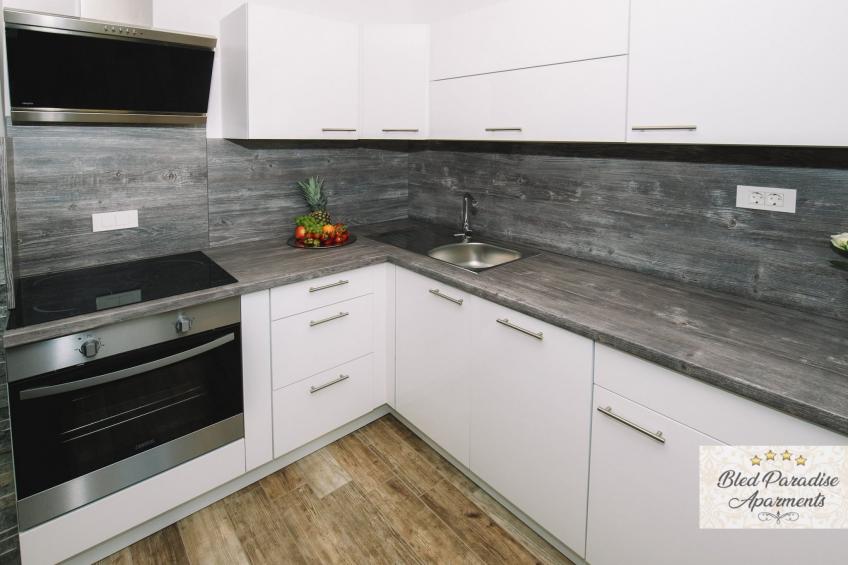 Bled Prestigious and Stylish Apartments - Classic Studio Apartment  with Terrace (owner 1) - foto 6