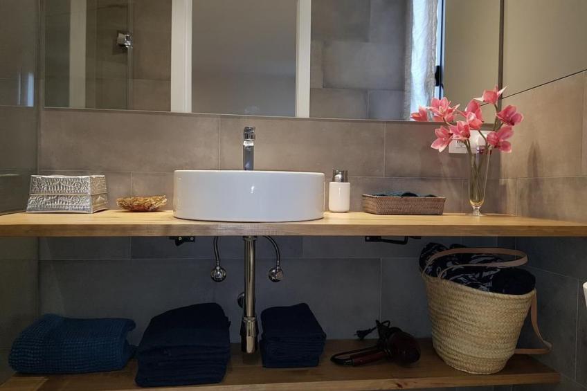 Apartment mit Meerblick, Terrasse und Schwimmbad - foto 2