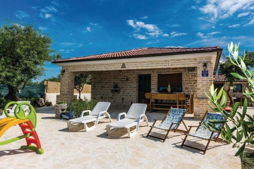 Villa Anita mit Privatpool in Budak - foto 4