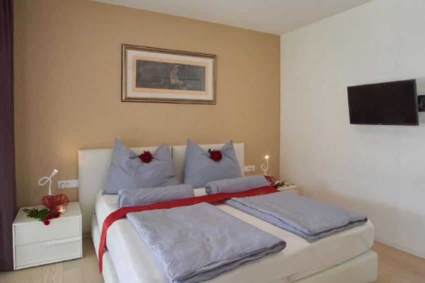 Fewo mit Pool, Sauna und Whirlpool