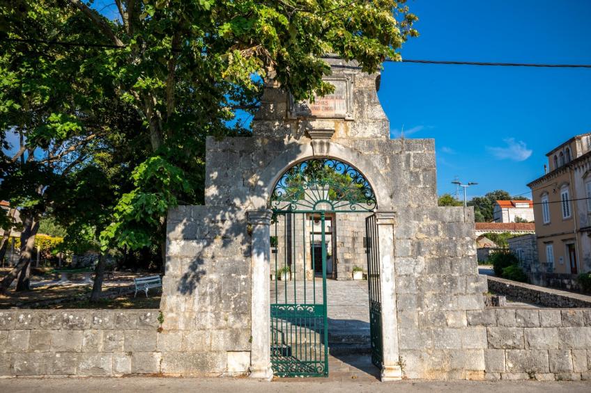 Stone House Harmony -Studio Apartment with Patio and Garden View ( 2 ) - foto 7