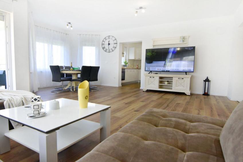 Buroli kuća - foto 24