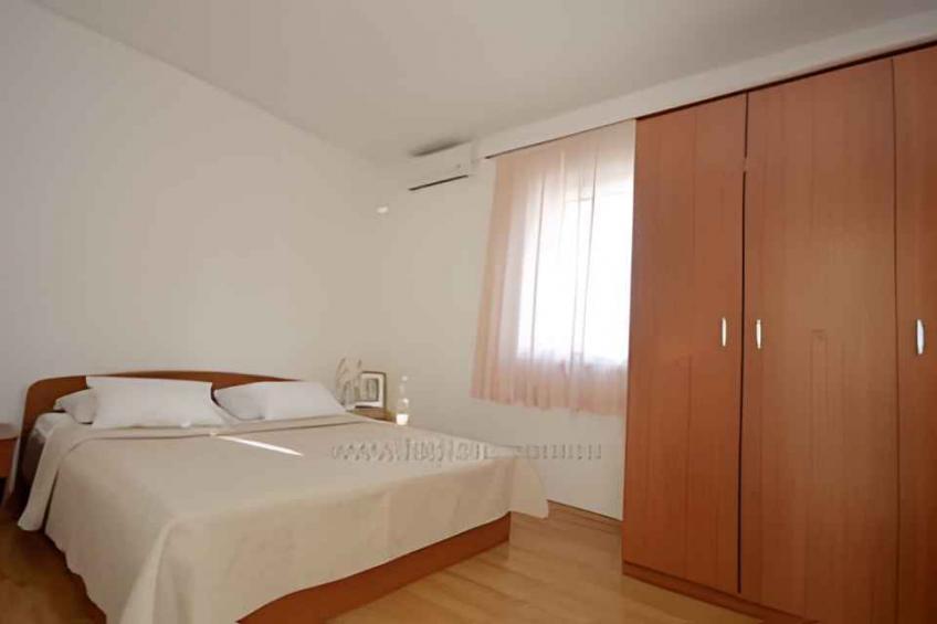 Vakantiewoning met prachtige decoratie en sprookjesachtige buitenkant - BF-7R7HT - foto 9
