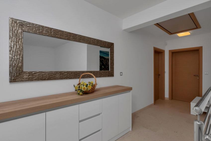 Villa mit Panorama - foto 32