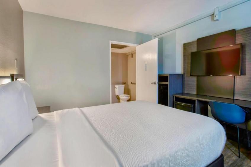 1 Queen Bed - foto 21