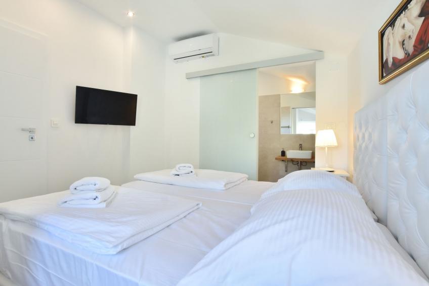 2 Schlafzimmer Villa Blue Dream mit Infinity-Pool - foto 30