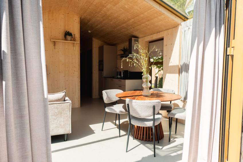 Groepsruimte i.c.m. 4 large greenhouses - foto 13