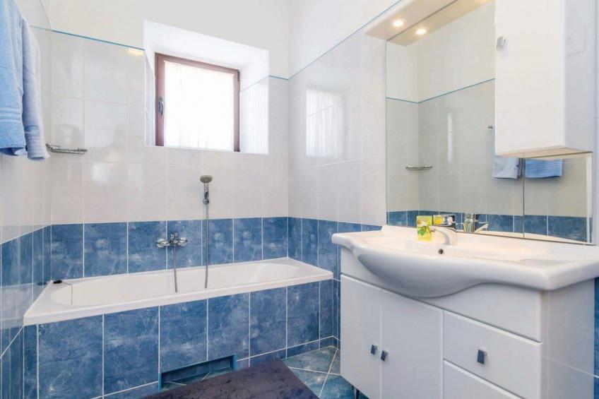 Villa Ella, traditionelles mediterranes Steinhaus - foto 17