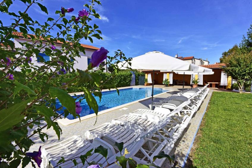 Holiday apartment with pool - BF-4YB9 - foto 20