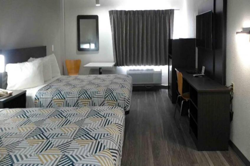 2 Queen Beds  Non-Smoking - foto 12