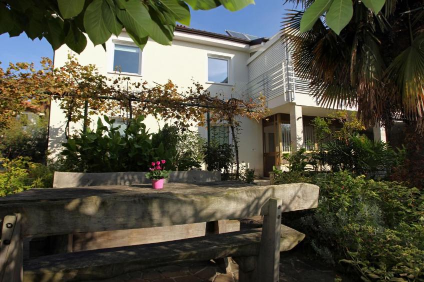 Appartement Portoroz mit Terrasse und Garten