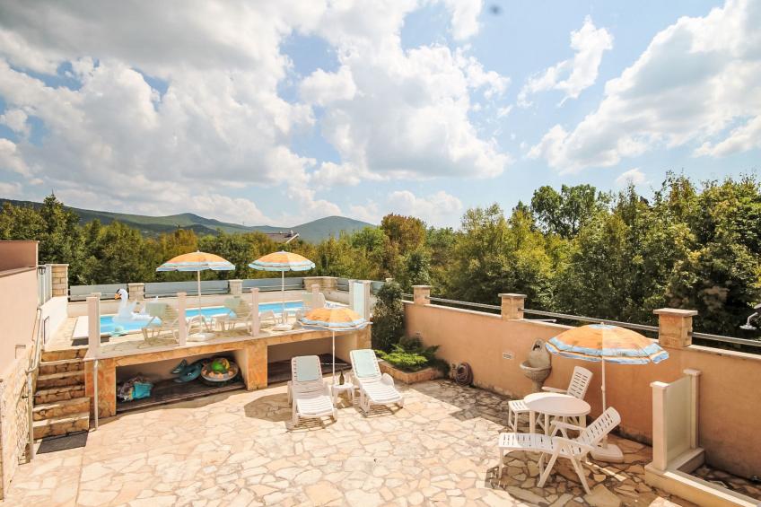 für 8 Personen mit privatem Swimmingpool im Hinterland von Split - foto 8