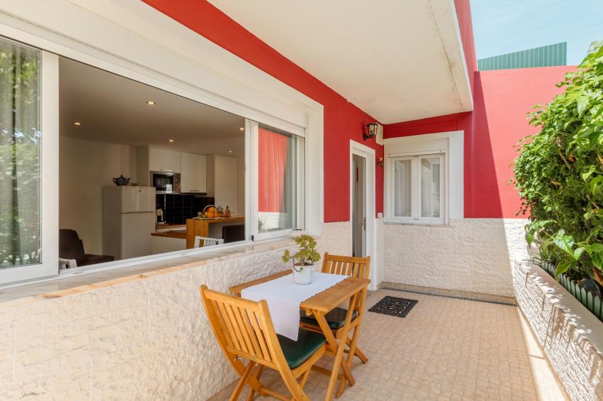 in Algés mit Kleinem gemeinsamem Pool - foto 3