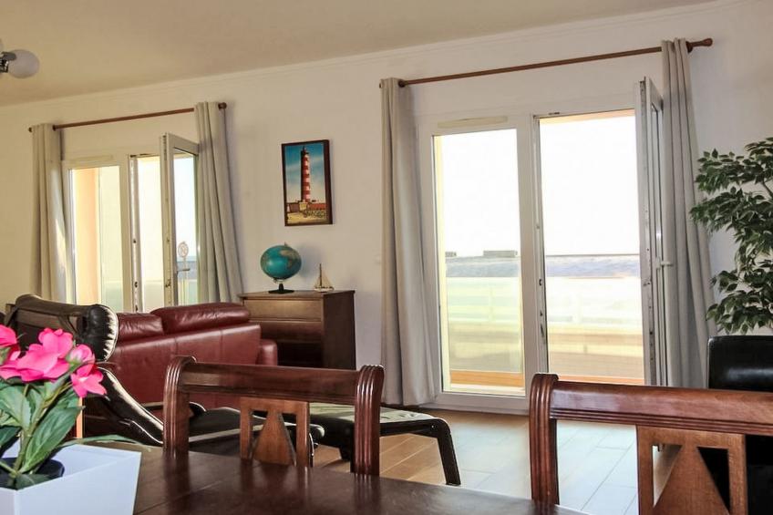 Apartment in Front of the Sea - foto 19