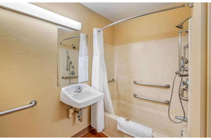 2 Full Beds | Non-Smoking, Kitchen - foto 31