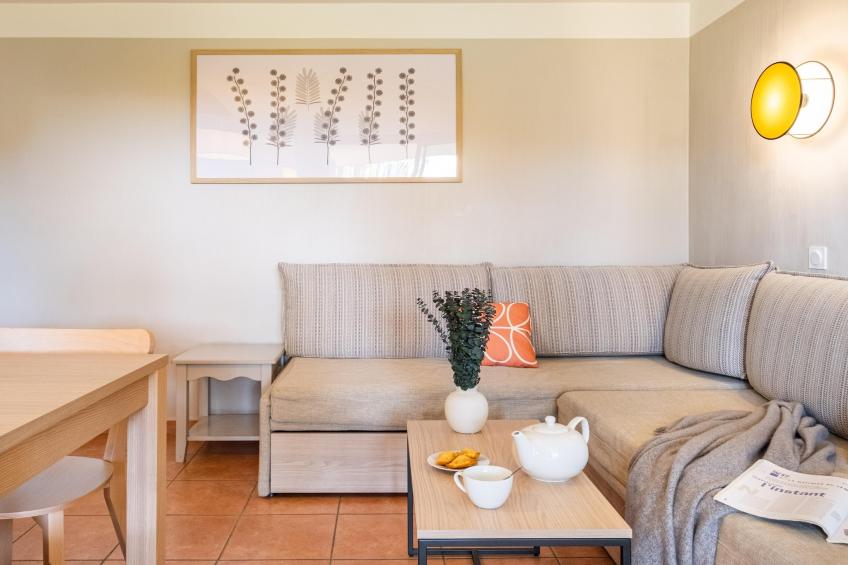 P&V Premium les Rives de Cannes Mandelieu Apartment 6 people - 1 bedroom + 1 sleeping alcove - Terrace or balcony - River view - Renovated - foto 10