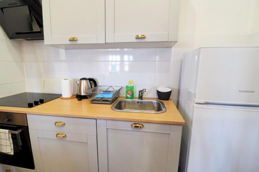 Apartments & Rooms Latin - Two Bedroom Apartment with  Balcony and Garden View - foto 7