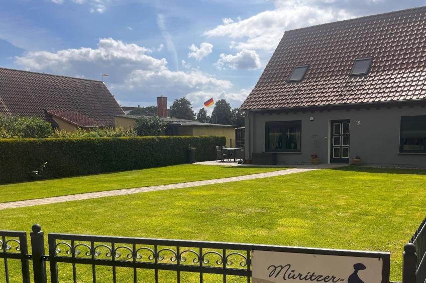 Haus Lotti an der Oktogonkirche