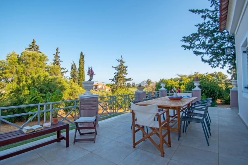 Anwesen mit Garten, Grill und Terrasse - foto 26