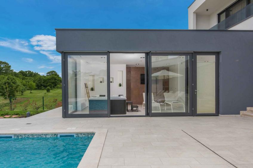 Villa met privézwembad en jacuzzi - BF-MMXRZ - foto 6