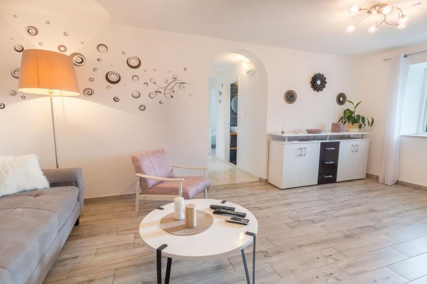 Holiday Home Milutinovic - Four Bedroom  Holiday Home with Sea View - foto 4