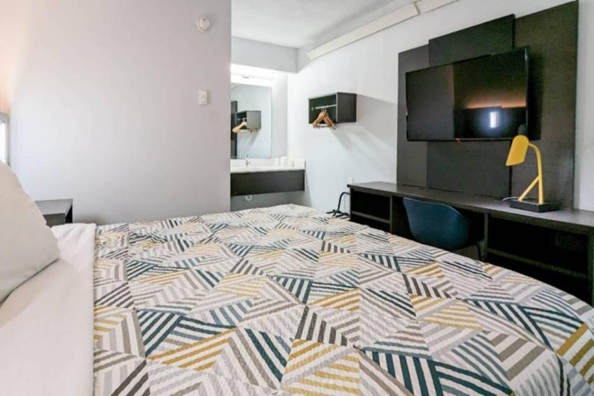 1 King Bed - foto 4