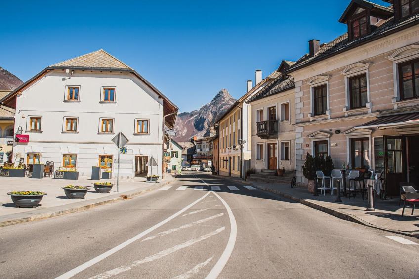 Bovec Picturesque Mountain Vista Residences - One Bedroom Apartment (owner C) - foto 12