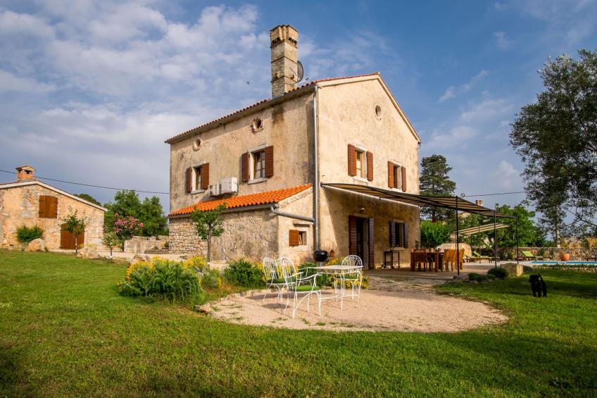 Villa mit Pool, Olivengarten und Meerblick - foto 8