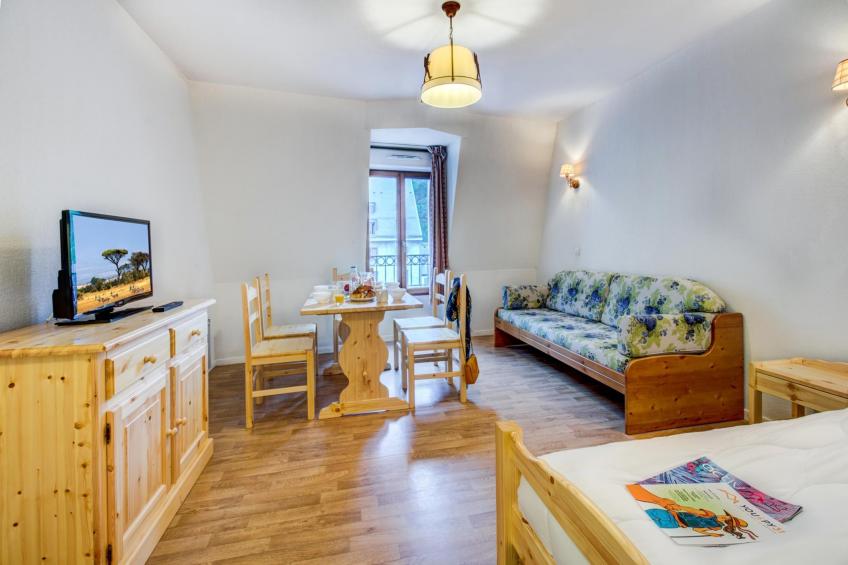 Illixon-Studio 3 personnes