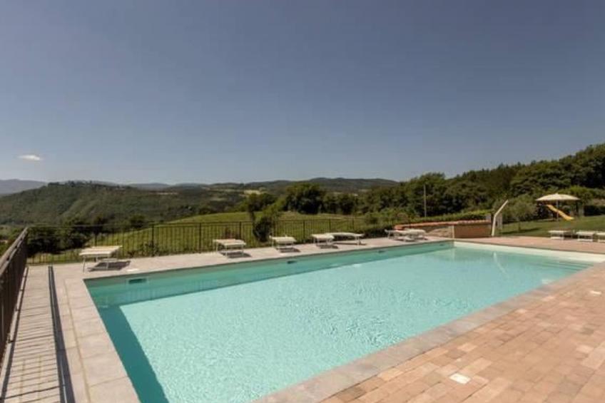 Magnolienhaus mit Pool zwischen Florenz und Arezzo - foto 19