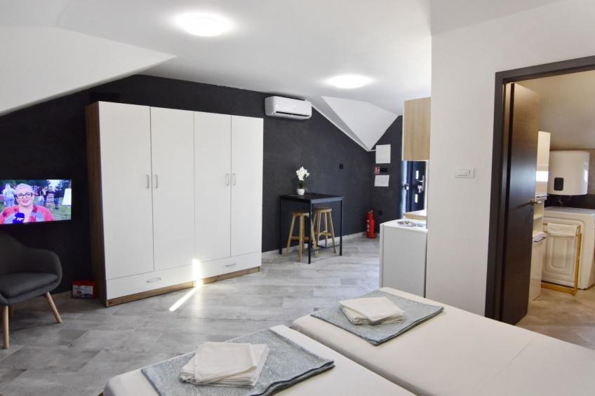 Studio Apartment Fenix - foto 8