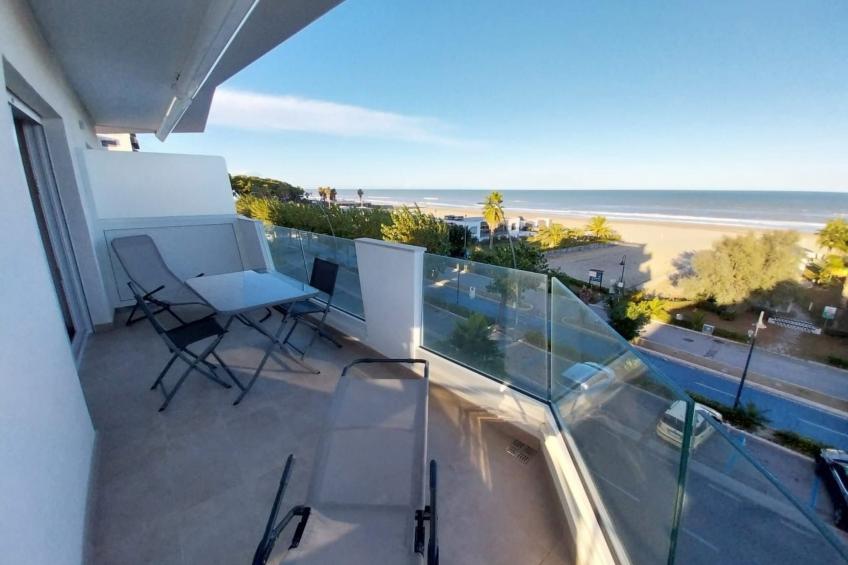 Helle und neue Ferienwohnung direkt am Strand - foto 9