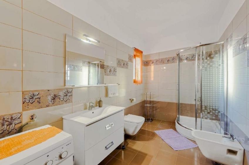 mit Blick auf das Wasser - foto 17