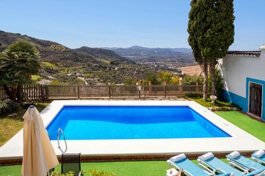 Privates Schwimmbad mit Grill und Feuerstelle - foto 33