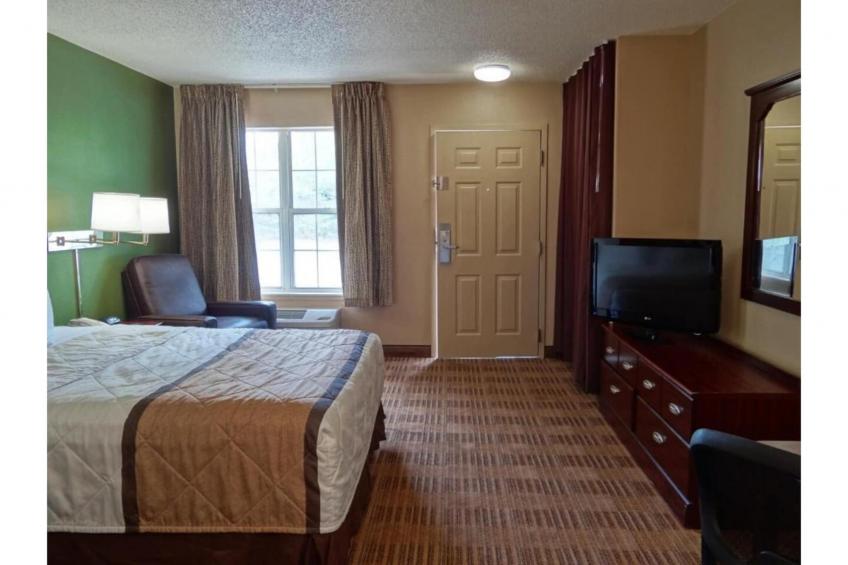 1 Queen Bed | Non-Smoking, Kitchen - foto 26