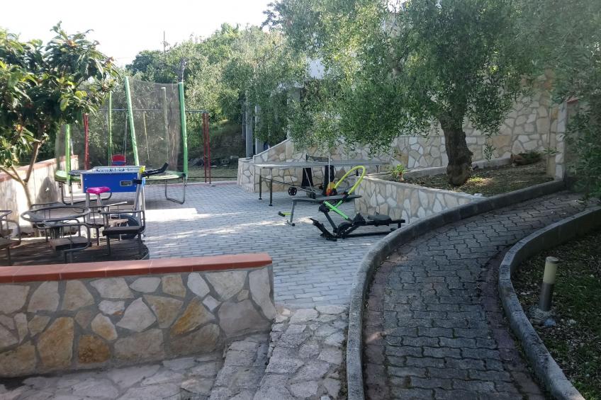 mit Garten und Kinderschwimmbad - foto 24