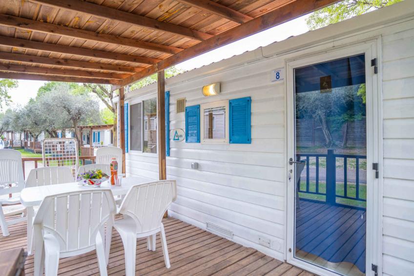 Maison mobile avec climatisation, piscine et terrasse en bois semi-couverte - BF-G2TKX - foto 2