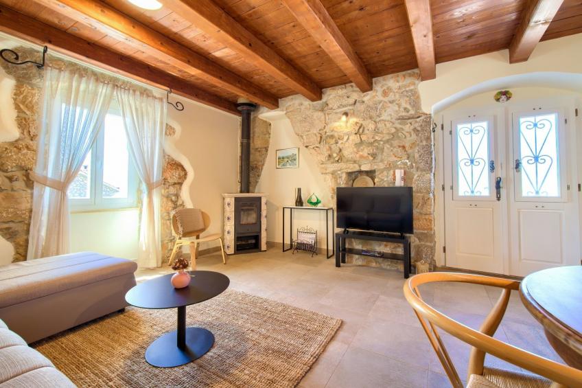 Steinvilla Margaret mit Pool und besonderem Flair - foto 16