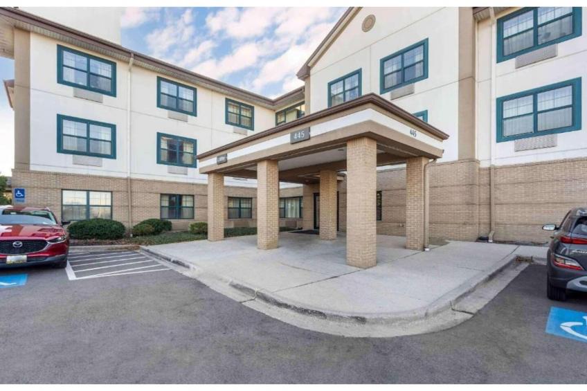 2 Full Beds | Non-Smoking, Kitchen