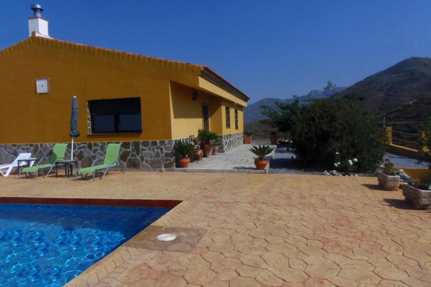 "Villa Calena" mit Garten - foto 27