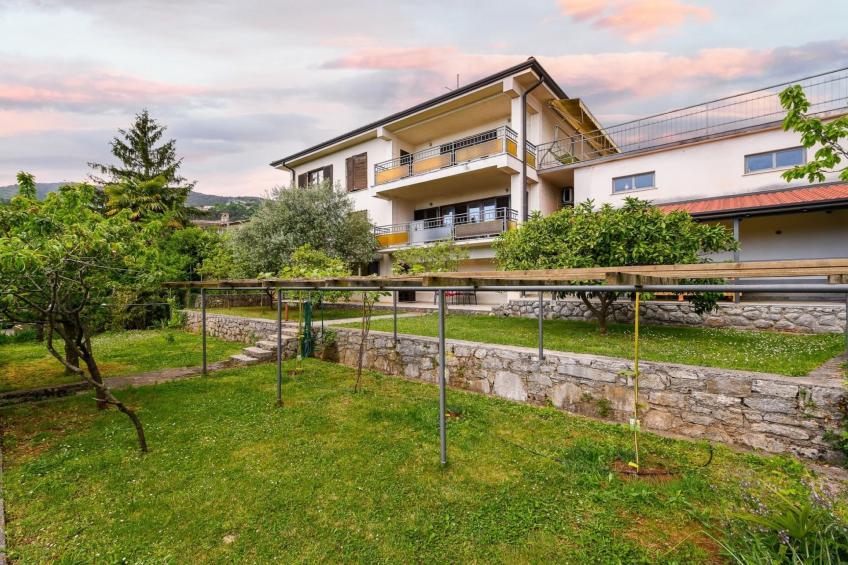 Charming Lovran Apartments with Wonderful Sea View - Two Bedroom Apartment - foto 29