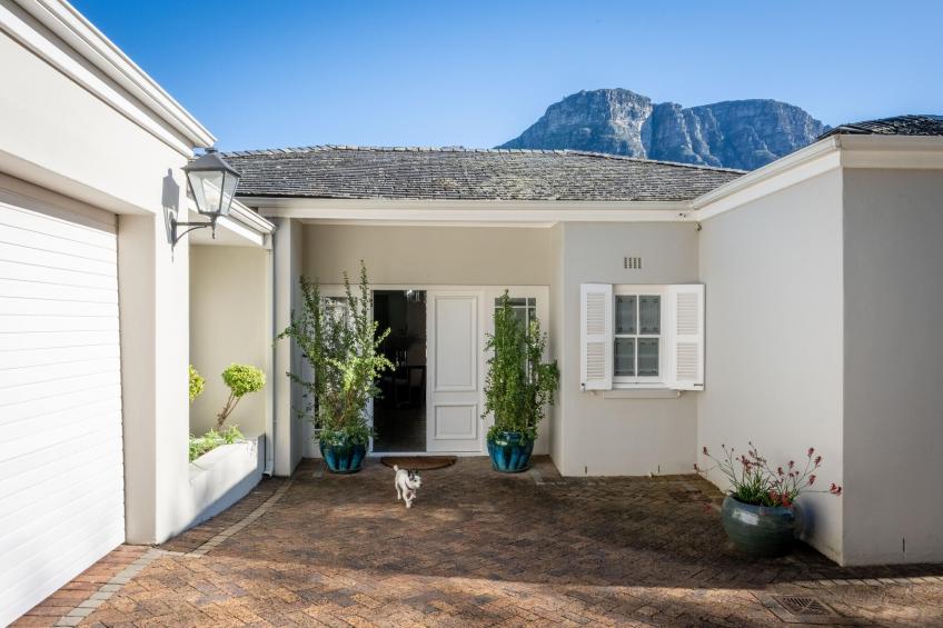 4 Bedroom Self Catering House - foto 12