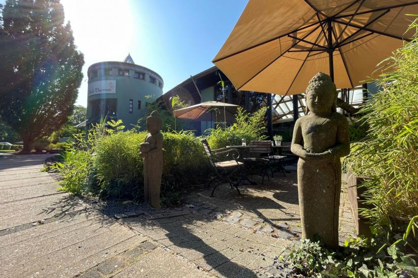 Stadt-Oase - Kliniken, Bali-T., GOP, Parkplatz , Netflix - foto 26