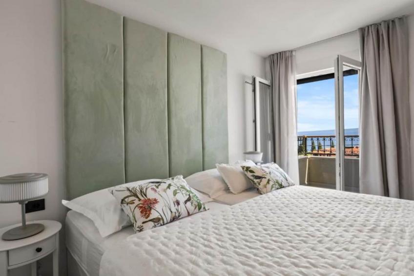 Three-Bedroom Penthouse Apartment - foto 9